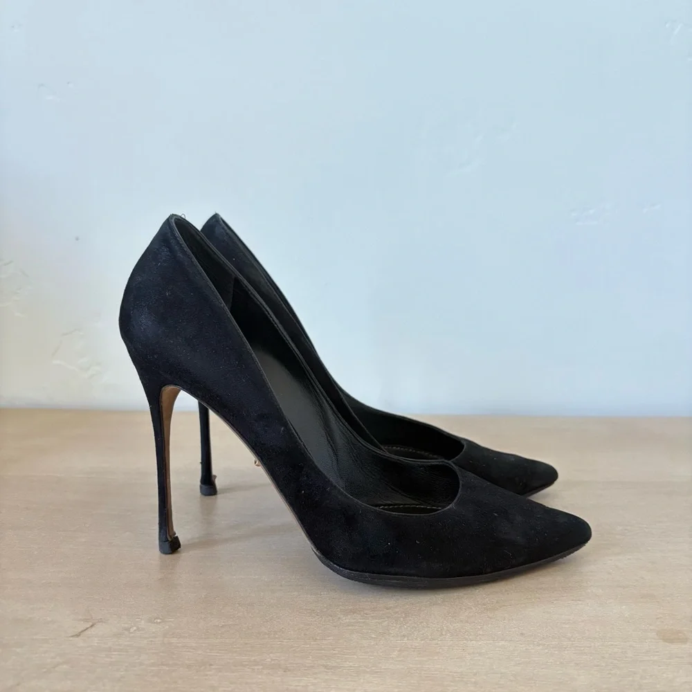 Sergio Rossi Black Heels - Picture 1 of 6